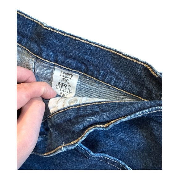 Levi's Blue Denim Relaxed Fit 550 Shorts - Picture 4 of 5